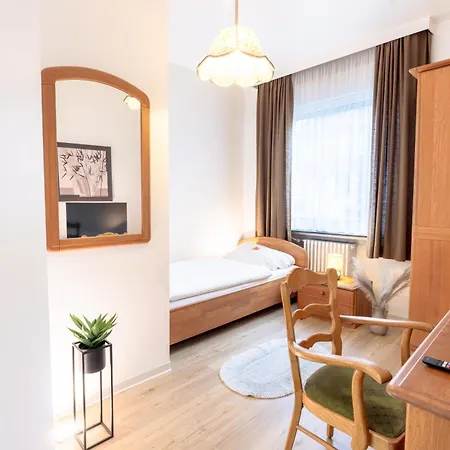 Salzufler Hof Hotel *