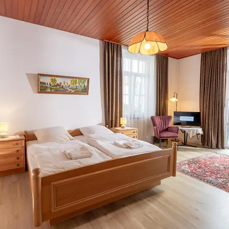 Salzufler Hof Hotel *